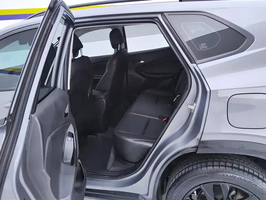 Chevrolet Trax 2021 Redline 335T CVT Premier Edition国VI 2021 - thumbnail 11
