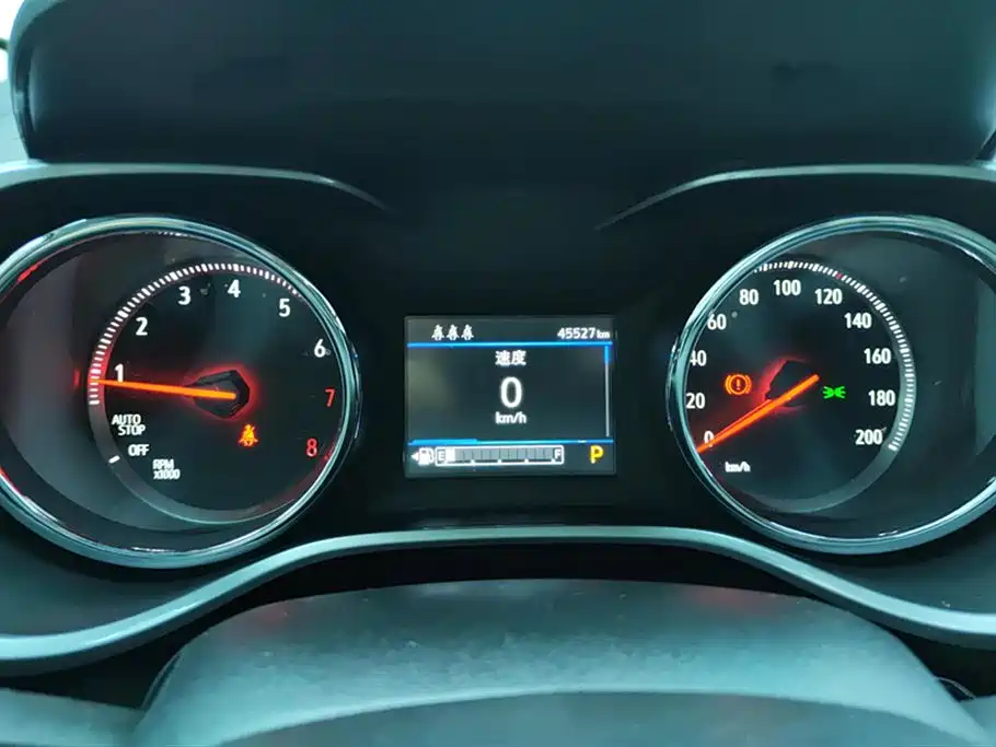 Chevrolet Trax 2021 Redline 335T CVT Premier Edition国VI 2021 - thumbnail 14