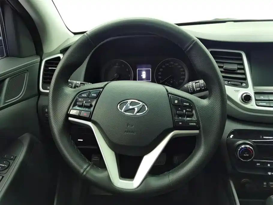 Hyundai Hyundai Tucson 2015 1.6T DCT 2WD Smart Edition 2016 - thumbnail 15