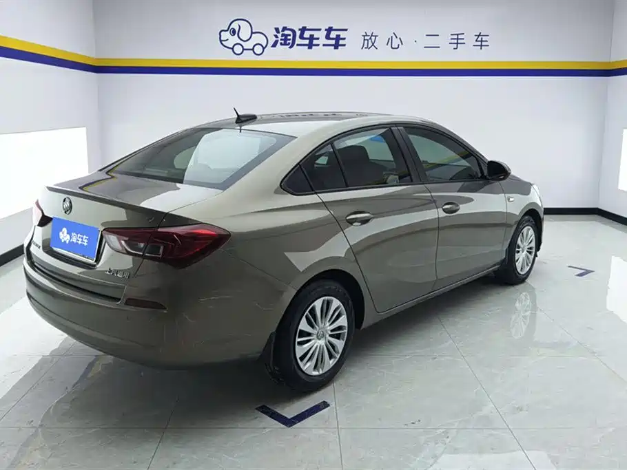 Buick Buick Excelle GT 2018 1.5L CVT Elite 2019 - thumbnail 3