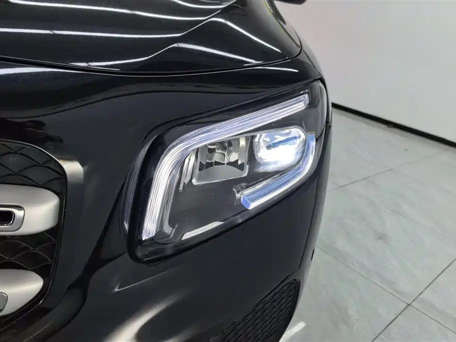 Mercedes-Benz Mercedes-Benz GLB 2022 GLB 220 Style 2022 - thumbnail 5