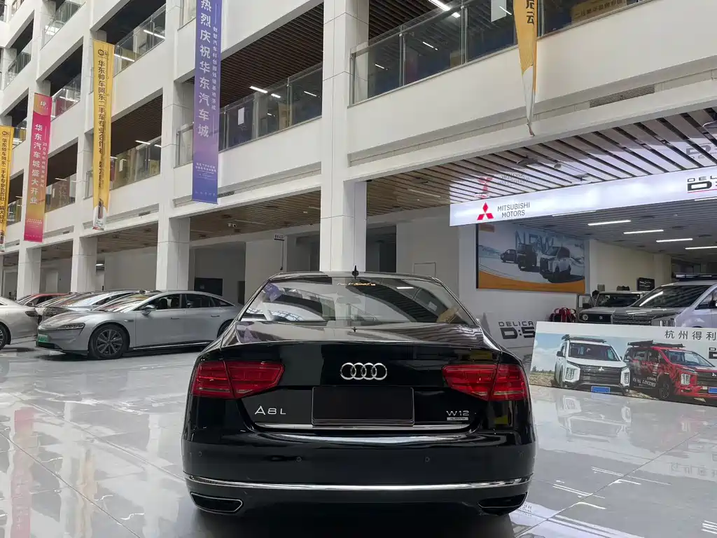 Audi Audi A8 2012 A8L 6.3 FSI W12 quattro 2013 - thumbnail 3