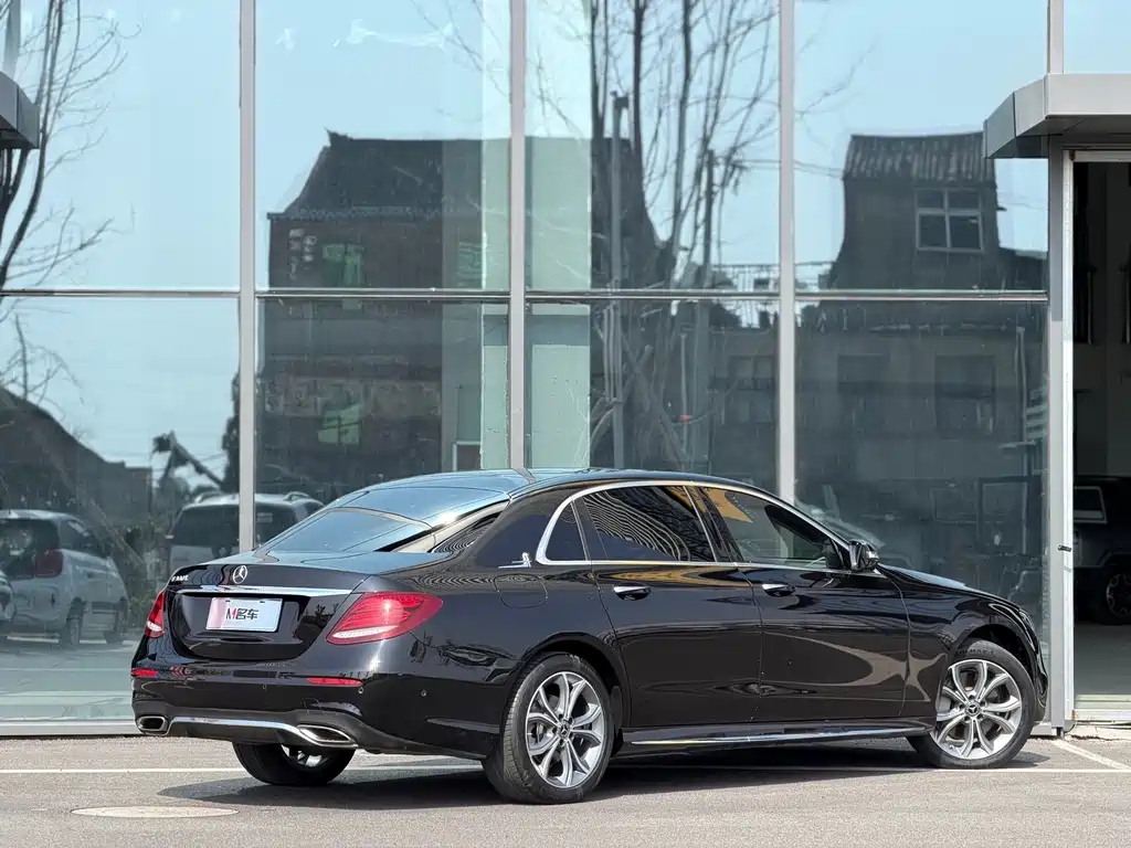 Mercedes-Benz Mercedes-Benz E-Class 2020 E 300 L Sport Fashion Edition 2020 - thumbnail 5