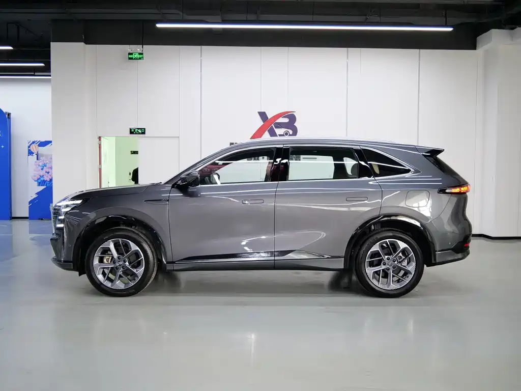 Changan Changan CS75 PLUS 2025 Model Year 4th Generation 1.5T New Blue Whale Smart Flagship Edition 2024 - thumbnail 4