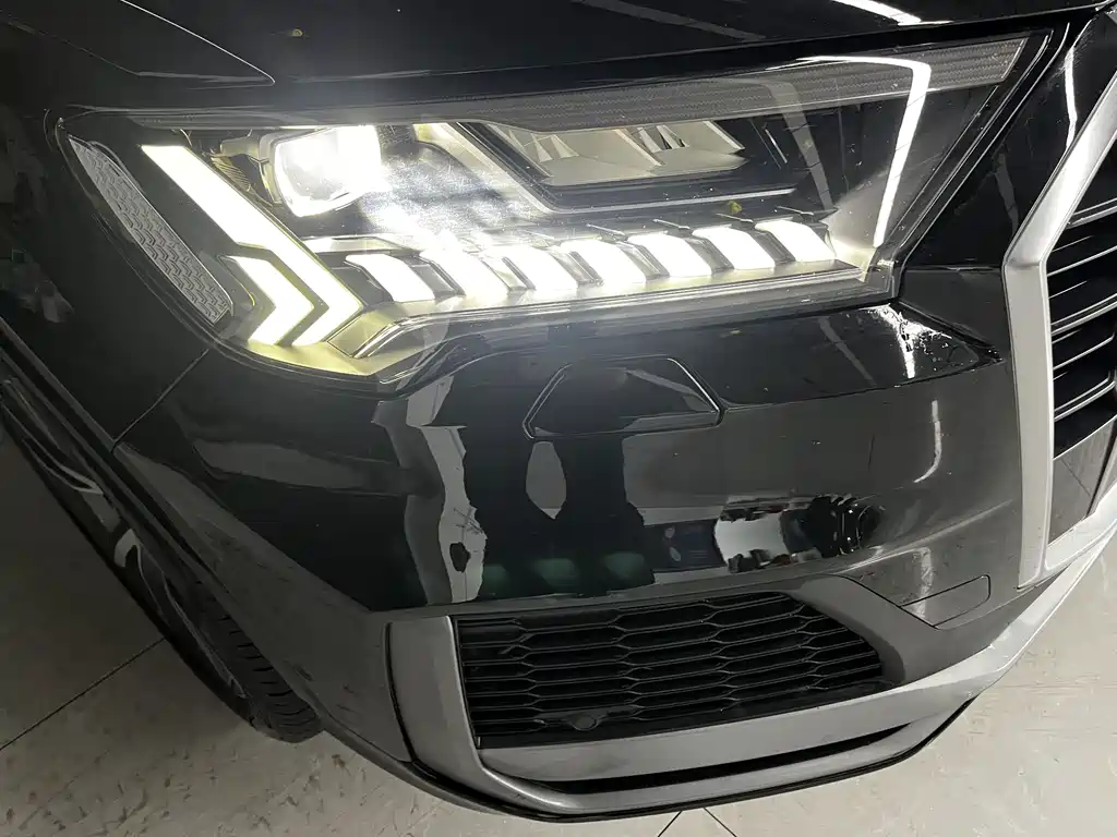 Audi Audi Q7 2023 55 TFSI quattro S line Sport 2023 - thumbnail 15