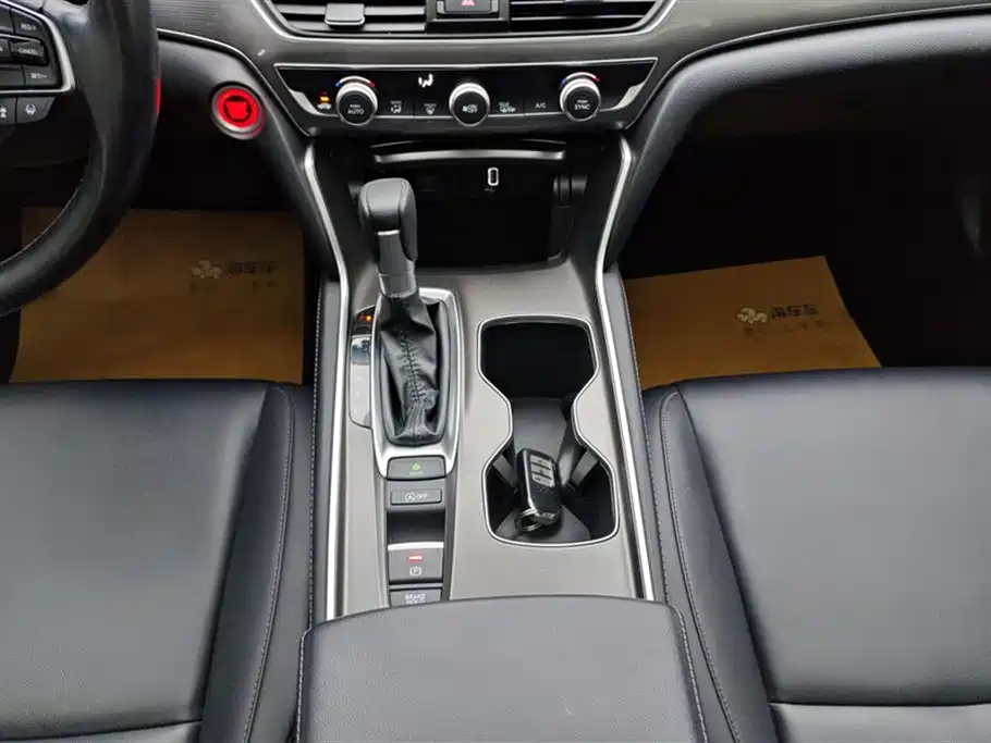 Honda Honda Accord 2018 260TURBO Luxury Edition China V 2019 - thumbnail 15