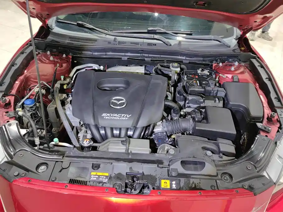 Mazda Mazda 3 Axela 2016 Sedan 1.5L Automatic Comfort 2016 - thumbnail 9