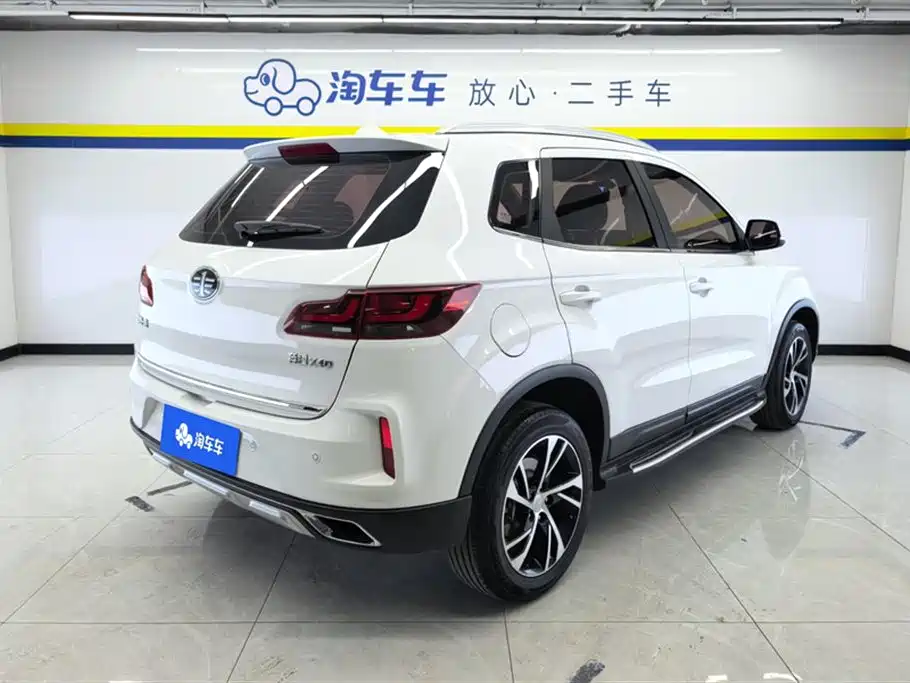 Bestune Benteng X40 2019 1.6L Automatic Luxury Edition China V 2019 - thumbnail 3
