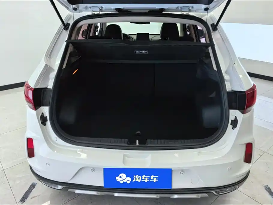 Bestune Benteng X40 2019 1.6L Automatic Luxury Edition China V 2019 - thumbnail 4