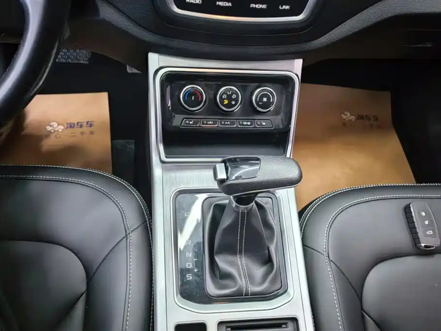Bestune Benteng X40 2019 1.6L Automatic Luxury Edition China V 2019 - thumbnail 16