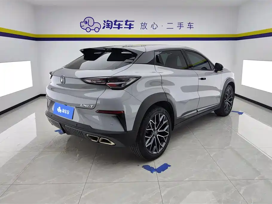 Changan Changan UNI-T 2022 1.5T Premium 2022 - thumbnail 3