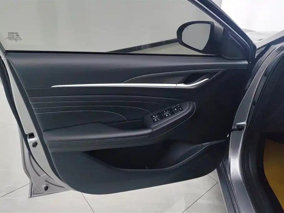 Changan YiDong 2021 PLUS 1.6L GDI CVT Luxury Edition 2021 - thumbnail 6
