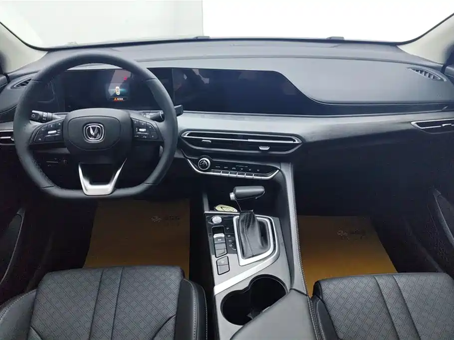 Changan YiDong 2021 PLUS 1.6L GDI CVT Luxury Edition 2021 - thumbnail 11