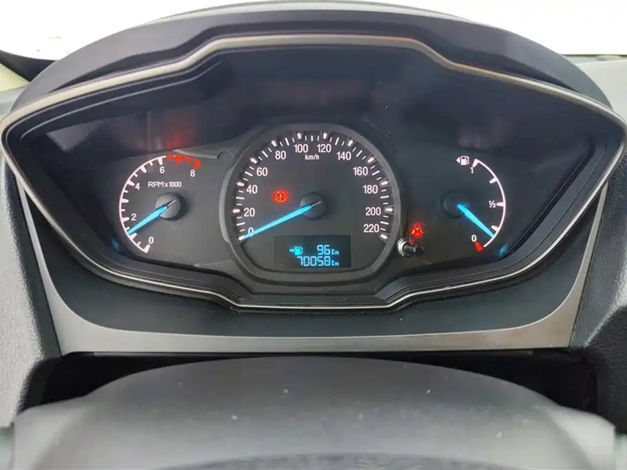 Ford Ford Focus 2017 Model Year Facelift 1.5L Manual Comfort Edition 2018 - thumbnail 14
