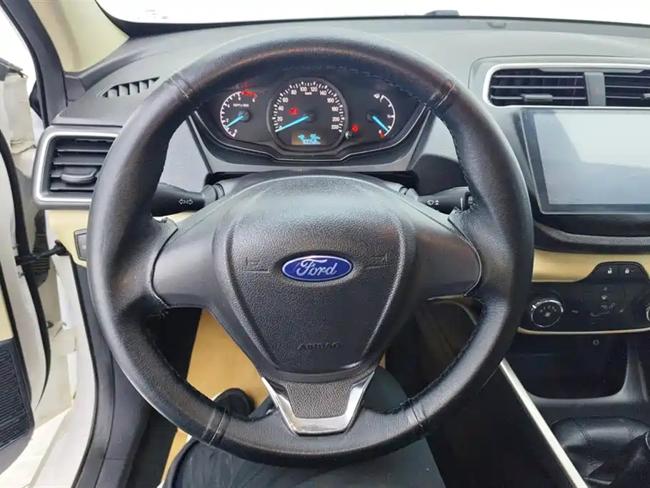 Ford Ford Focus 2017 Model Year Facelift 1.5L Manual Comfort Edition 2018 - thumbnail 15