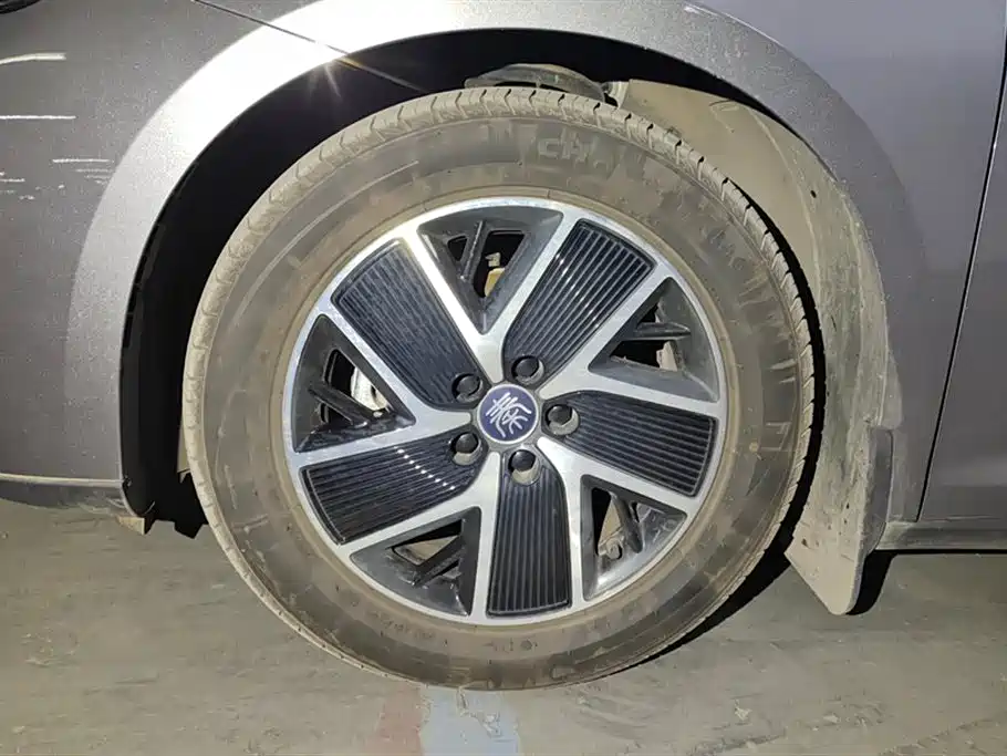 BYD BYD Qin L 2024 DM-i 80KM Premium Model 2025 - thumbnail 6