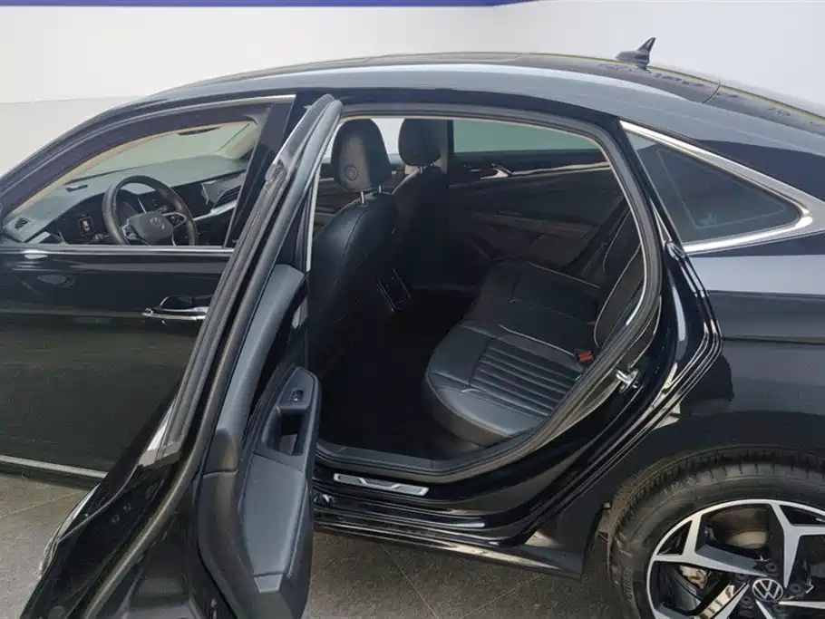 Volkswagen Volkswagen Passat 2023 Model Year Facelift 330TSI Elite Starry Sky Edition 2023 - thumbnail 11