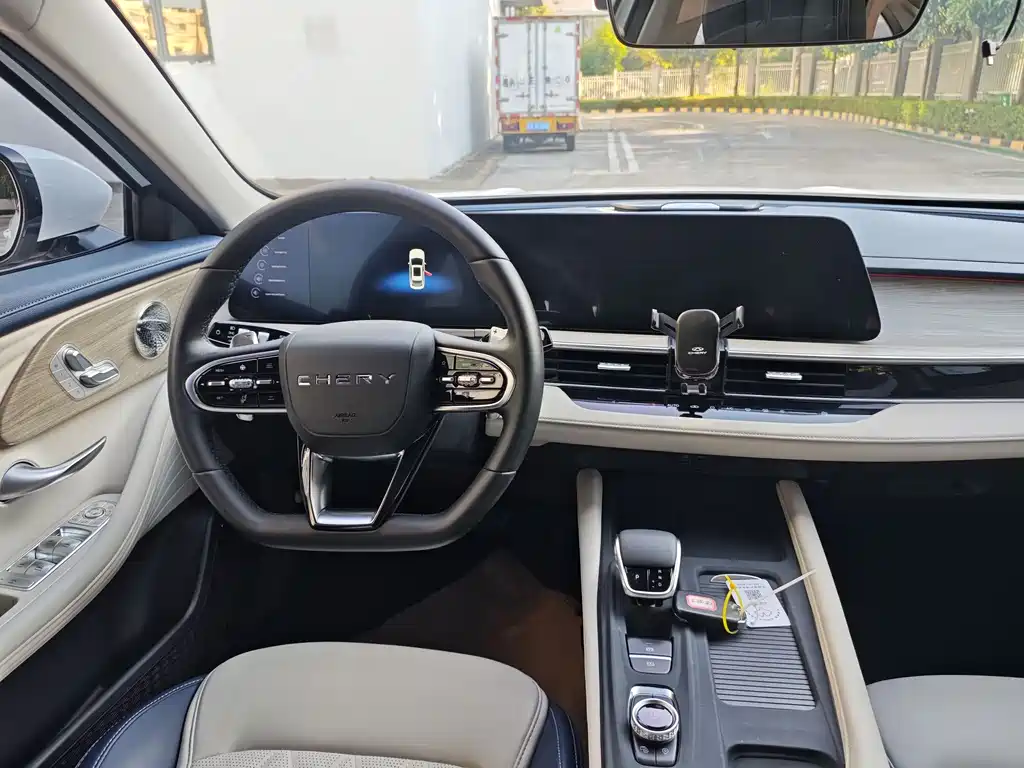 Chery Arrizo 8 2023 1.6T DCT Elegant 2023 - thumbnail 8