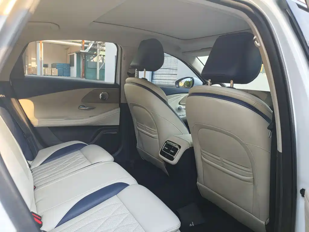 Chery Arrizo 8 2023 1.6T DCT Elegant 2023 - thumbnail 10