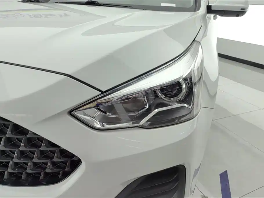 Haval Haval M6 2019 1.5T DCT 2WD Premium Edition National VI 2020 - thumbnail 5
