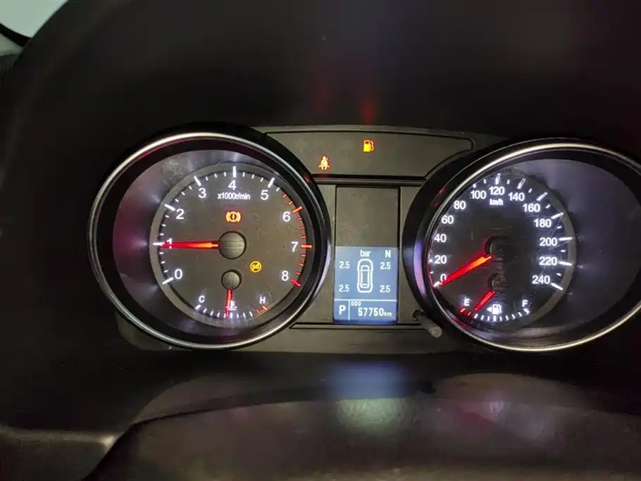 Haval Haval M6 2019 1.5T DCT 2WD Premium Edition National VI 2020 - thumbnail 13
