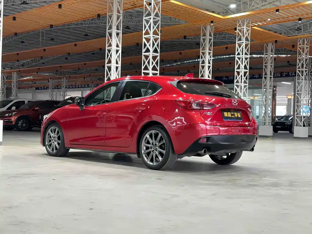 Mazda Mazda 3 Axela 2014 Hatchback 2.0L Automatic Flagship 2014 - thumbnail 8