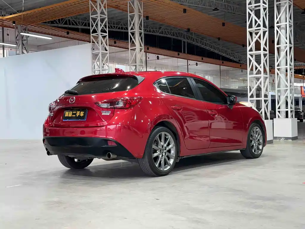 Mazda Mazda 3 Axela 2014 Hatchback 2.0L Automatic Flagship 2014 - thumbnail 13