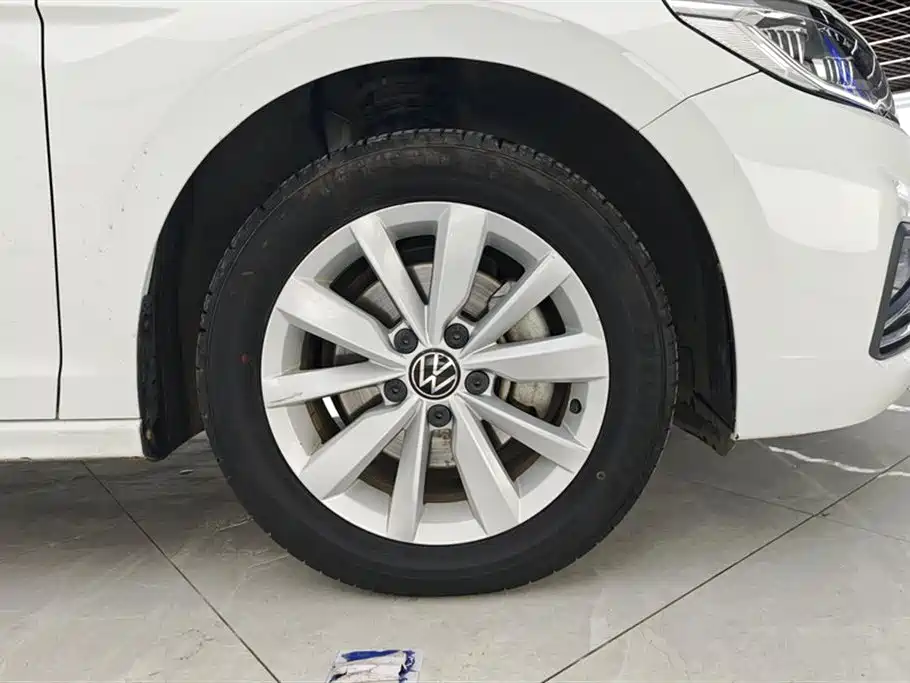 Volkswagen Bora 2021 200TSI DSG Elite Intelligent Connectivity Edition 2021 - thumbnail 6
