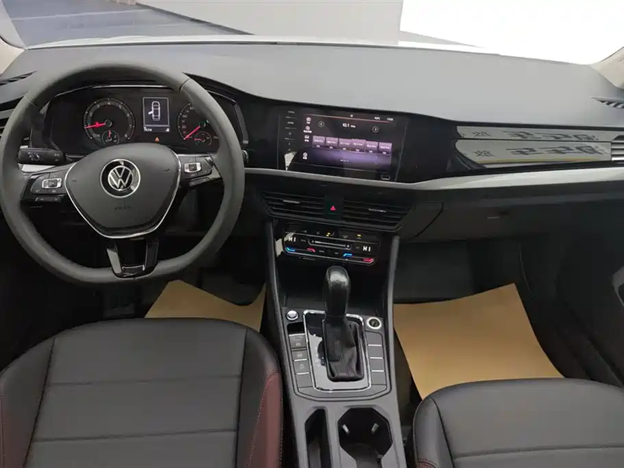 Volkswagen Bora 2021 200TSI DSG Elite Intelligent Connectivity Edition 2021 - thumbnail 12
