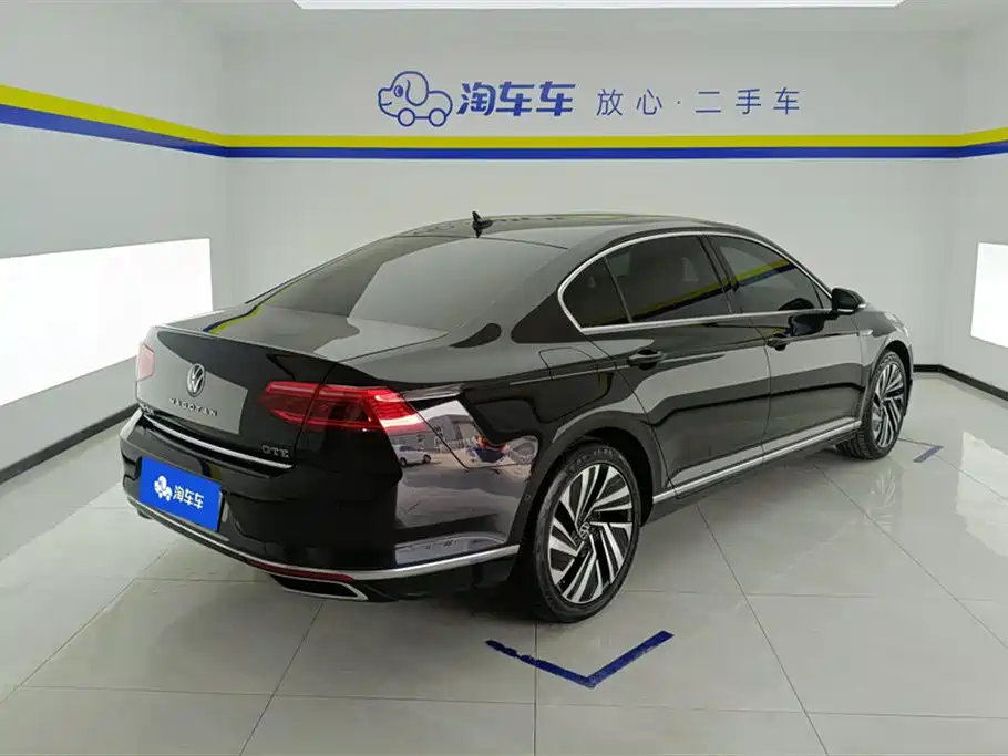 Volkswagen Volkswagen Magotan GTE Plug-in Hybrid 2020 GTE Premium Model 2021 - thumbnail 3