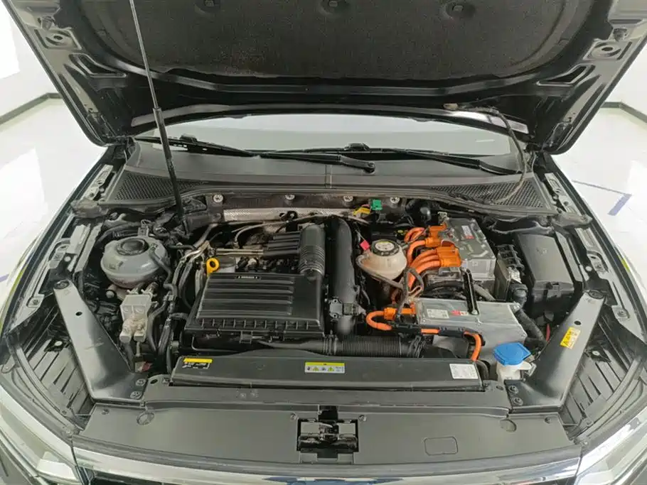 Volkswagen Volkswagen Magotan GTE Plug-in Hybrid 2020 GTE Premium Model 2021 - thumbnail 9