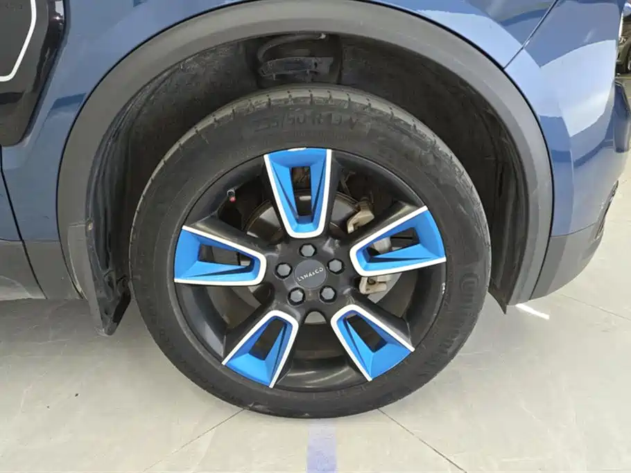 Lynk & Co Lynk & Co 01 2017 2.0T FWD Pro Edition 2018 - thumbnail 6
