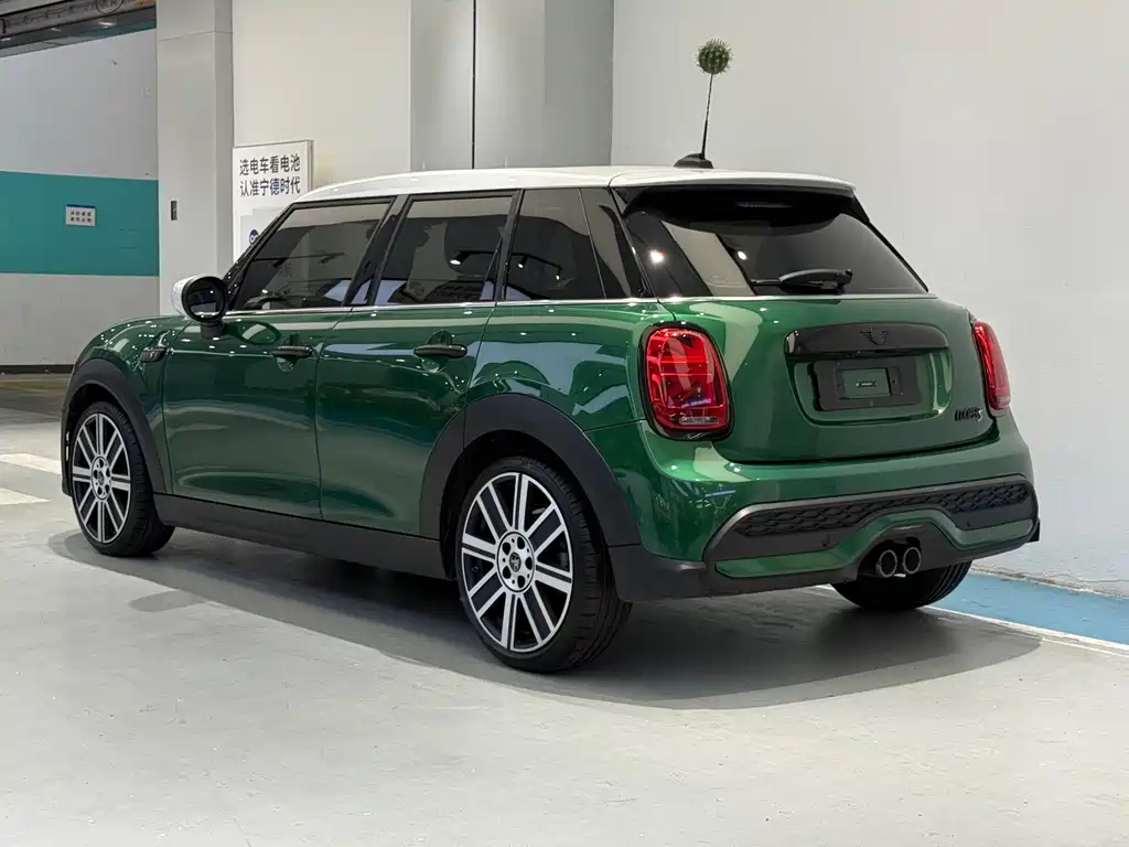 MINI MINI 2023 Facelift 2.0T COOPER S Artist Five-Door 2024 - thumbnail 4