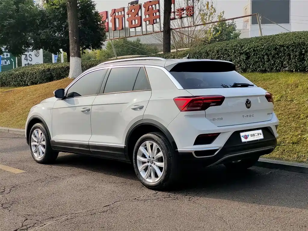 Volkswagen T-Roc 2022 280TSI DSG 2WD Elite Plus 2022 - thumbnail 4