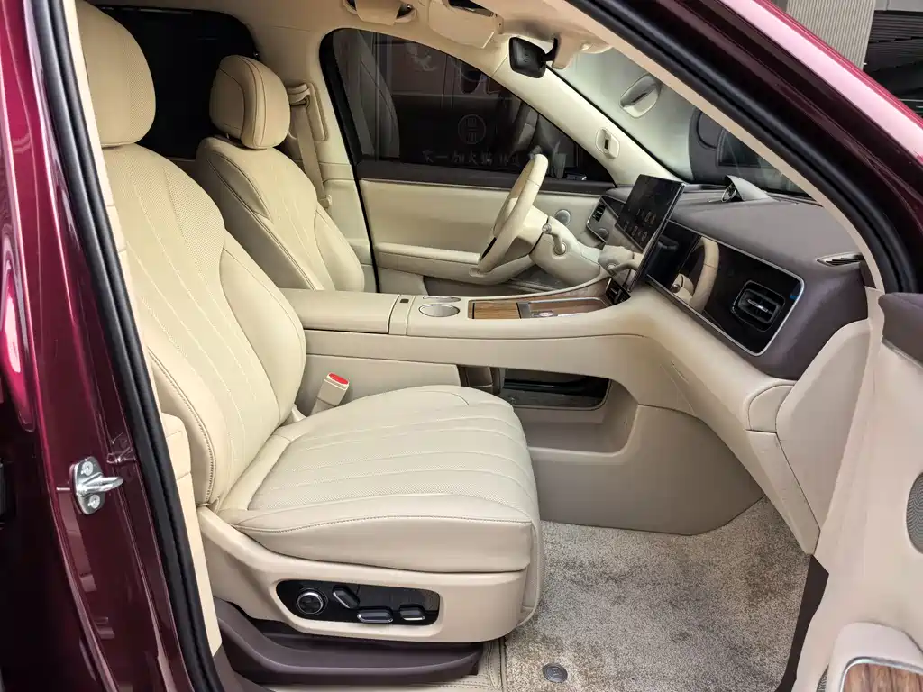AITO Aito M7 2026 Extended Range Max AWD 5-Seat 2025 - thumbnail 10