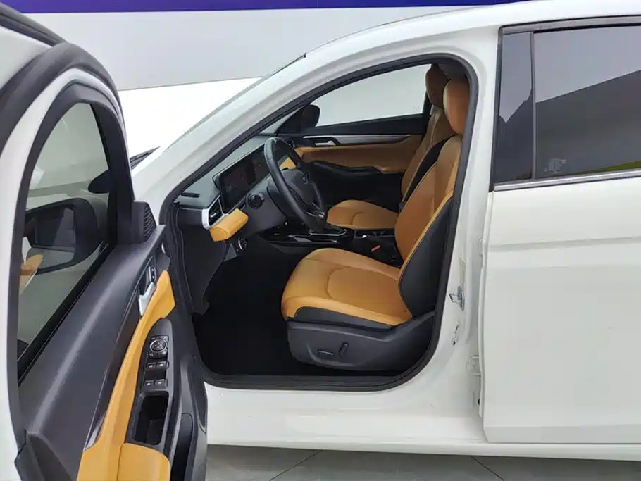 Ford Ford Focus 2021 1.5L Automatic Glory Edition 2021 - thumbnail 9