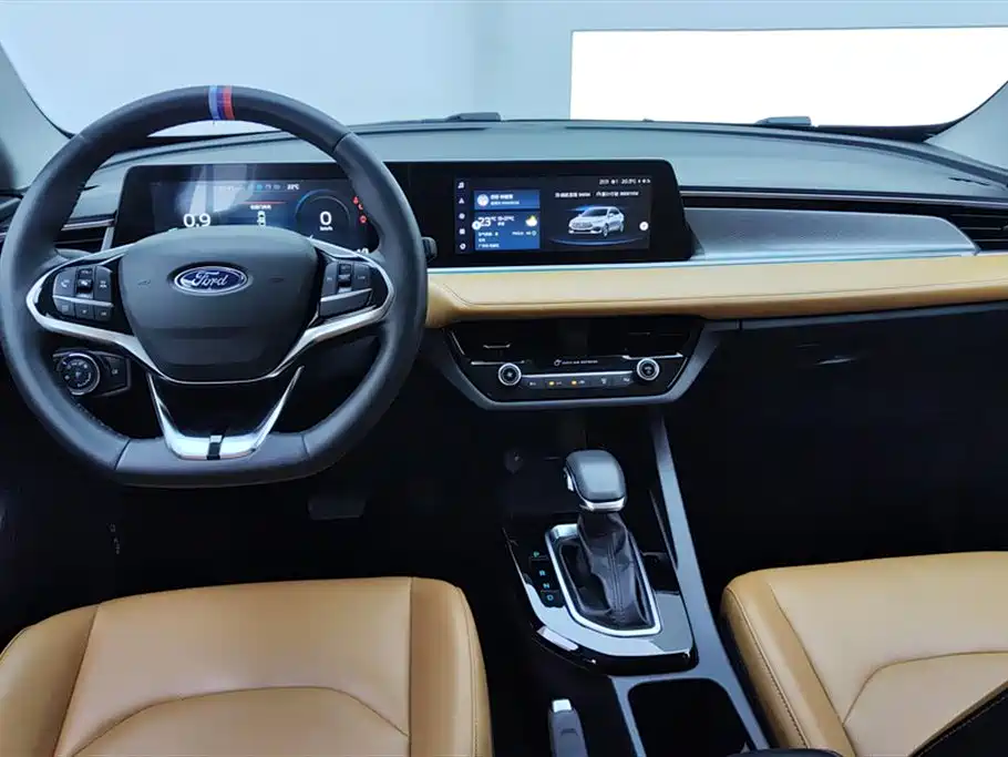 Ford Ford Focus 2021 1.5L Automatic Glory Edition 2021 - thumbnail 12