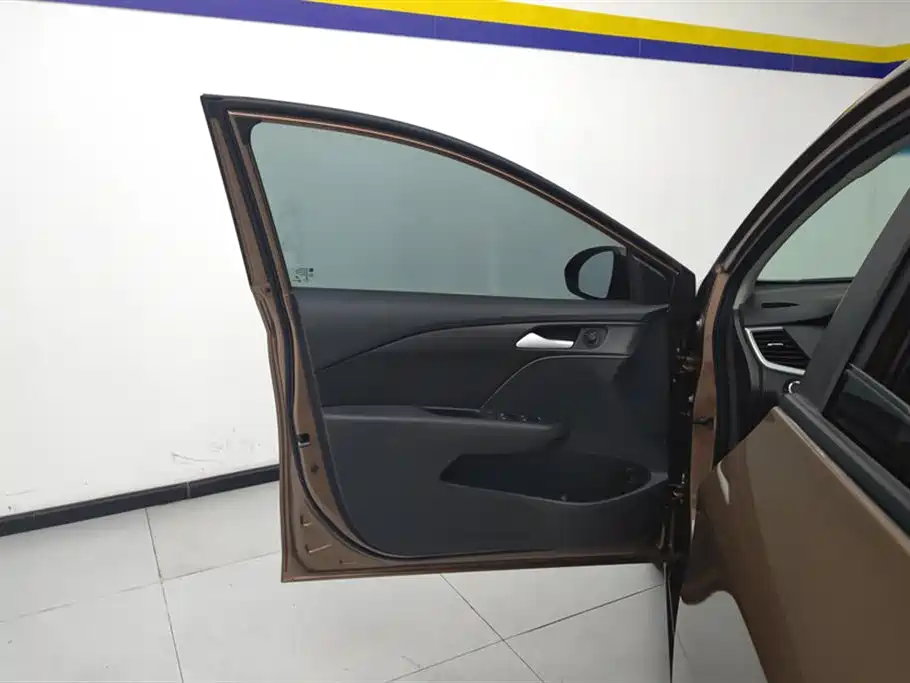 Chevrolet Cavalier 2016 1.5L Automatic Comfort Edition 2017 - thumbnail 7