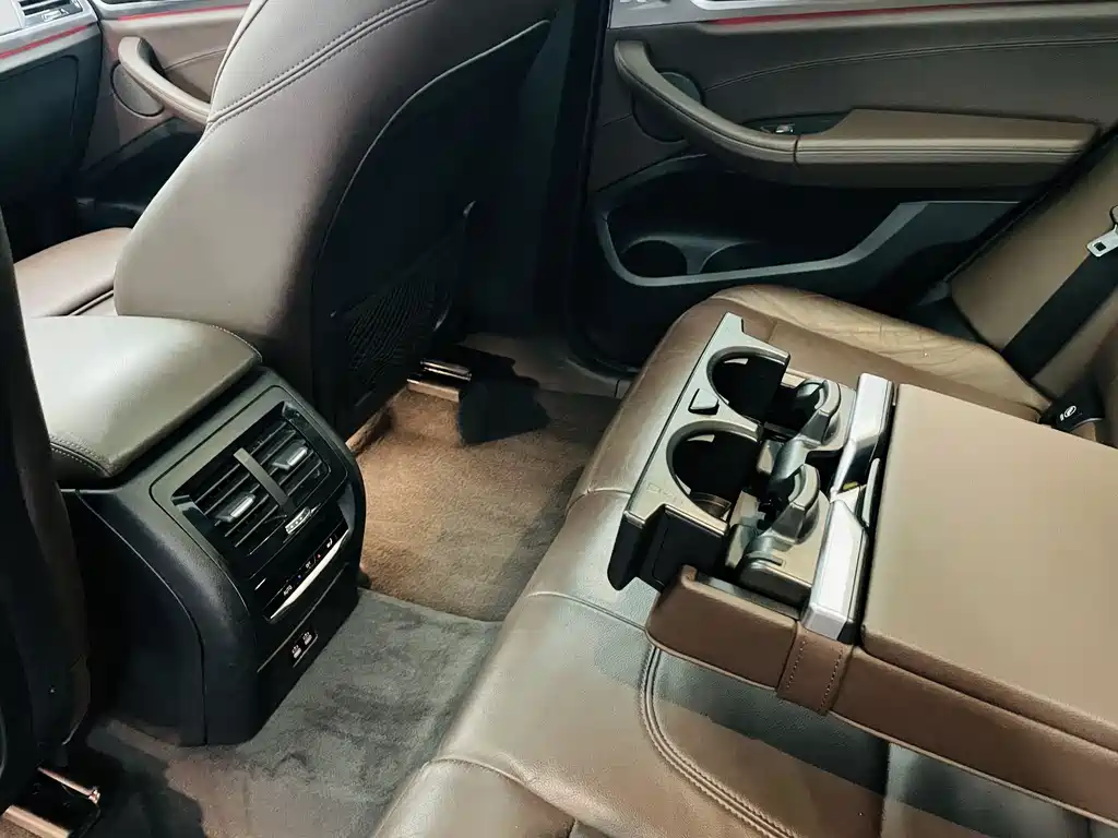 BMW BMW X3 2021 xDrive28i Luxury Package 2020 - thumbnail 9