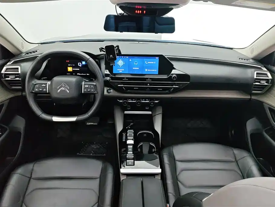 Citroen Citroën C5 X 2022 1.6T Feel Uncommon Year of the Tiger Special Edition 2023 - thumbnail 11