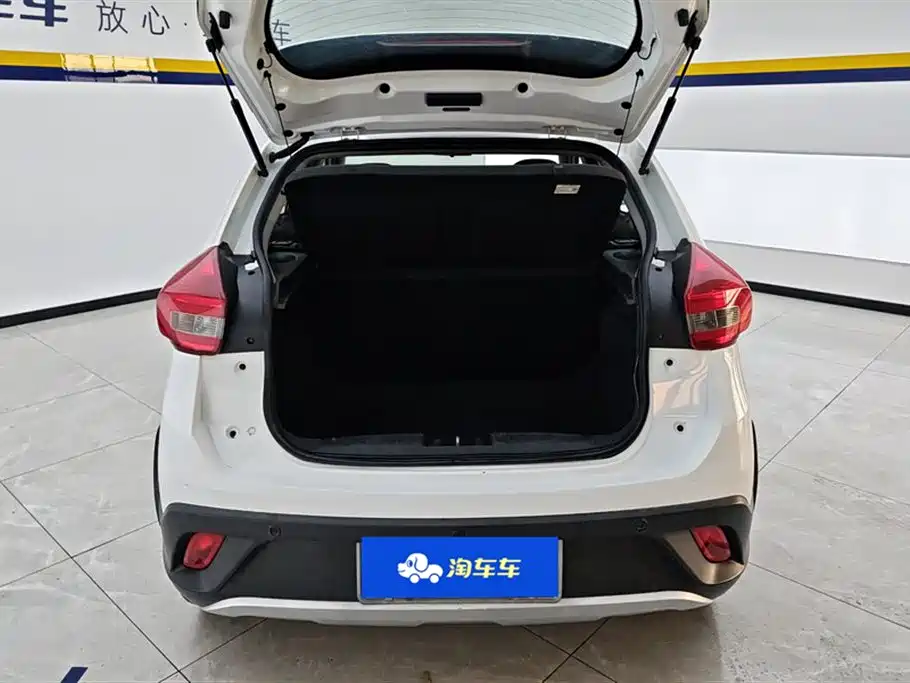 Chery Chery Tiggo 3x 2018 1.5L Manual Elite Edition 2018 - thumbnail 4