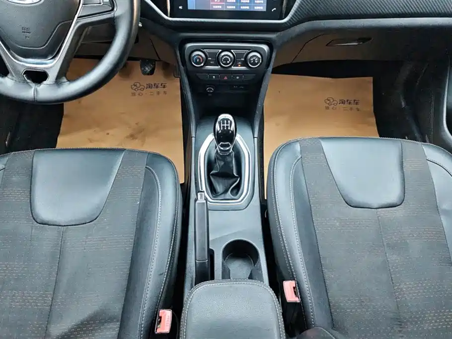 Chery Chery Tiggo 3x 2018 1.5L Manual Elite Edition 2018 - thumbnail 16