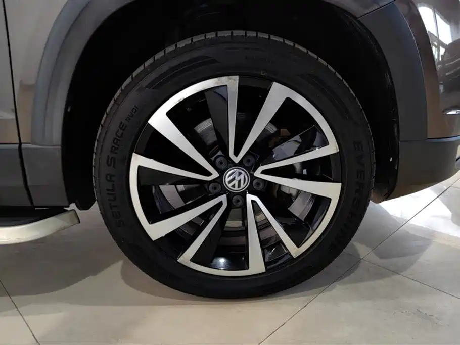 Volkswagen Tharu 2019 280TSI 2WD Luxury Edition China V 2019 - thumbnail 6
