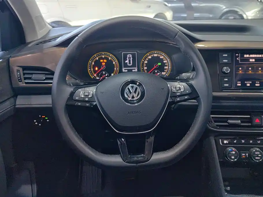 Volkswagen Tharu 2019 280TSI 2WD Luxury Edition China V 2019 - thumbnail 15