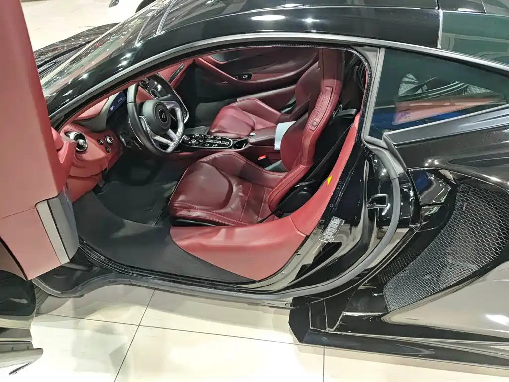 McLaren McLaren GT 2019 4.0T Standard 2022 - thumbnail 4