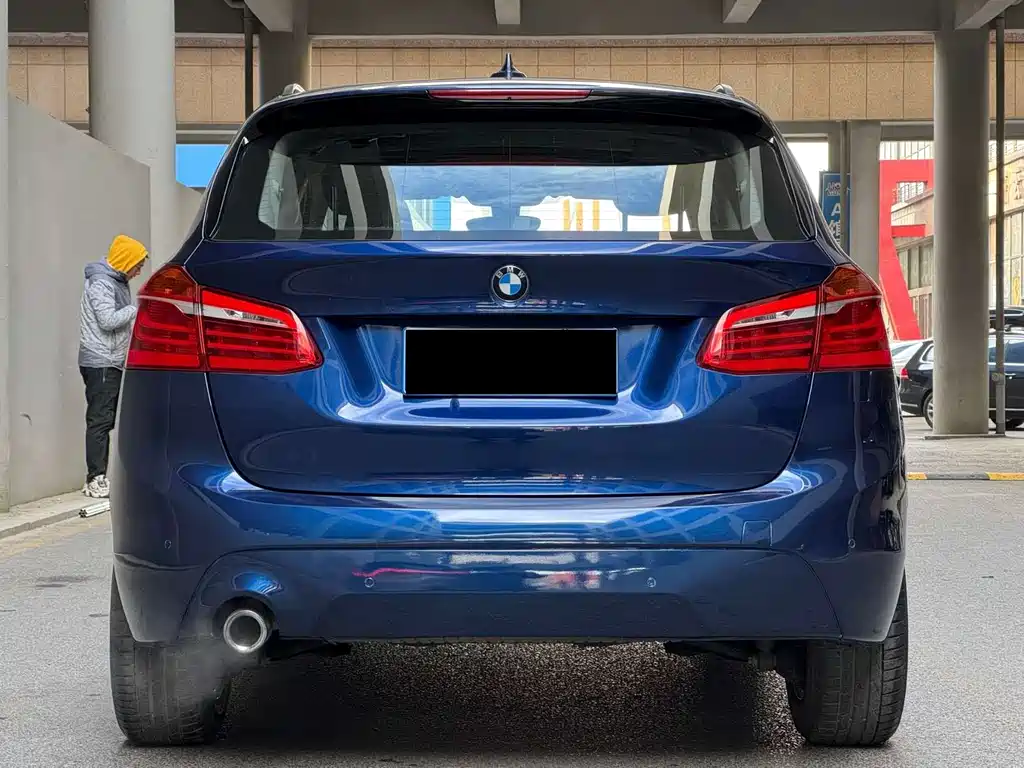 BMW BMW 2 Series Touring 2018 218i Fashion Edition 2018 - thumbnail 4