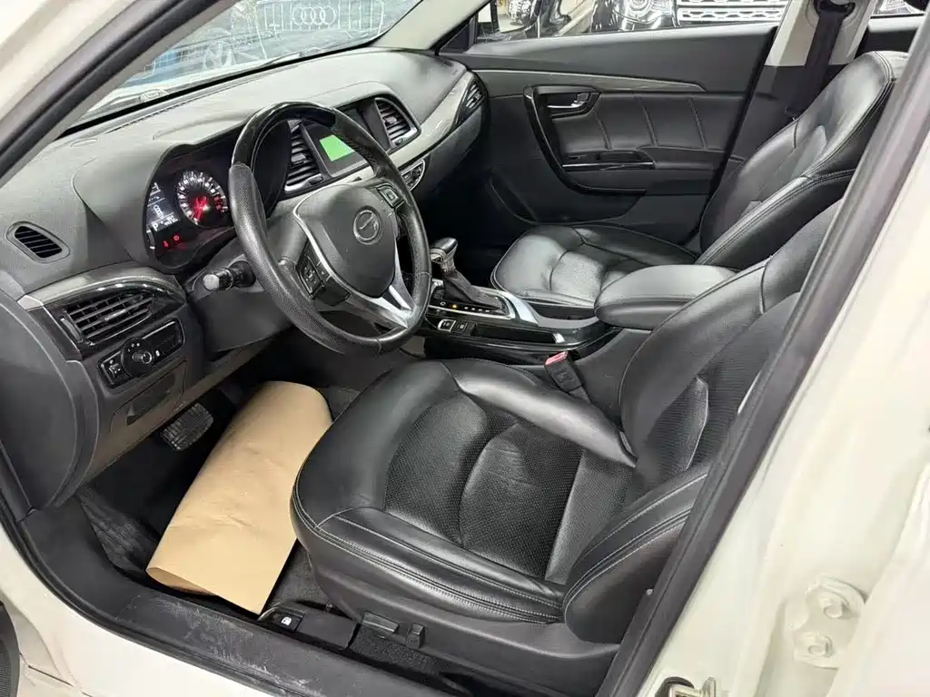 GAC Trumpchi GAC GA6 2016 235T DCT Comfort Edition 2018 - thumbnail 4