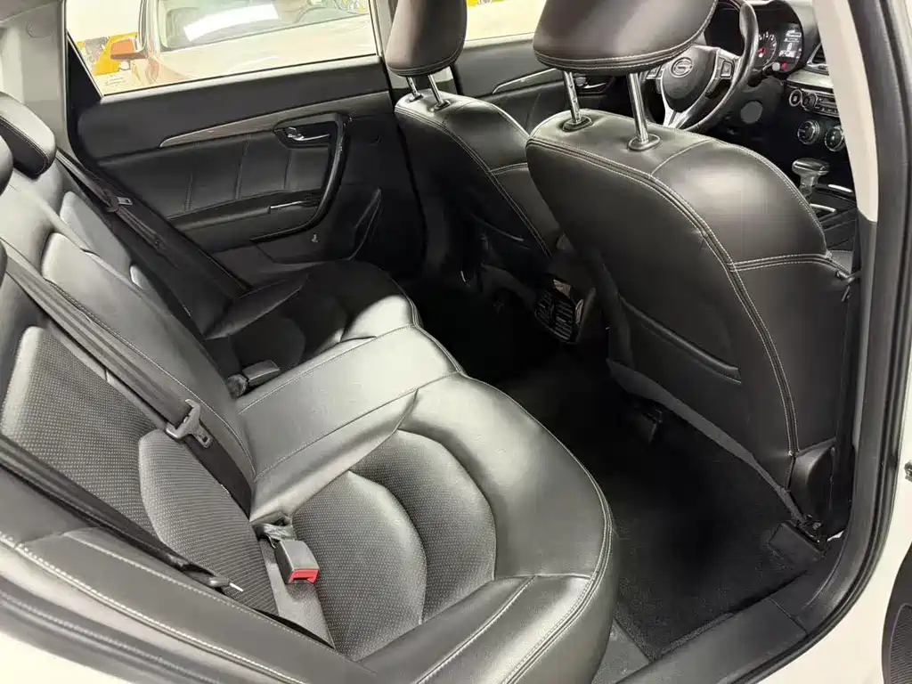 GAC Trumpchi GAC GA6 2016 235T DCT Comfort Edition 2018 - thumbnail 6
