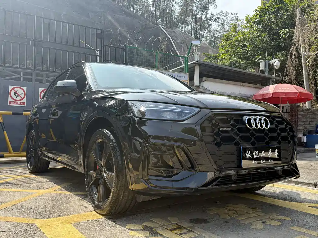 Audi Audi Q5L 2023 45T Luxury Dynamic Model 2022 - thumbnail 3