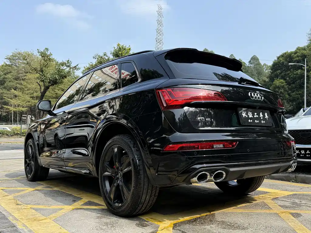 Audi Audi Q5L 2023 45T Luxury Dynamic Model 2022 - thumbnail 6